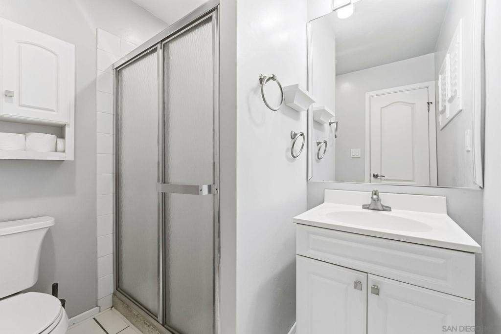 MLS #250045837SD image #15