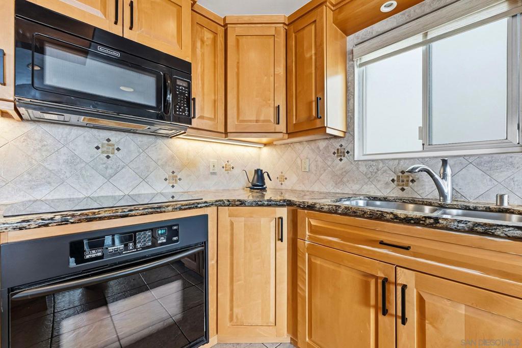 MLS #250045837SD image #9