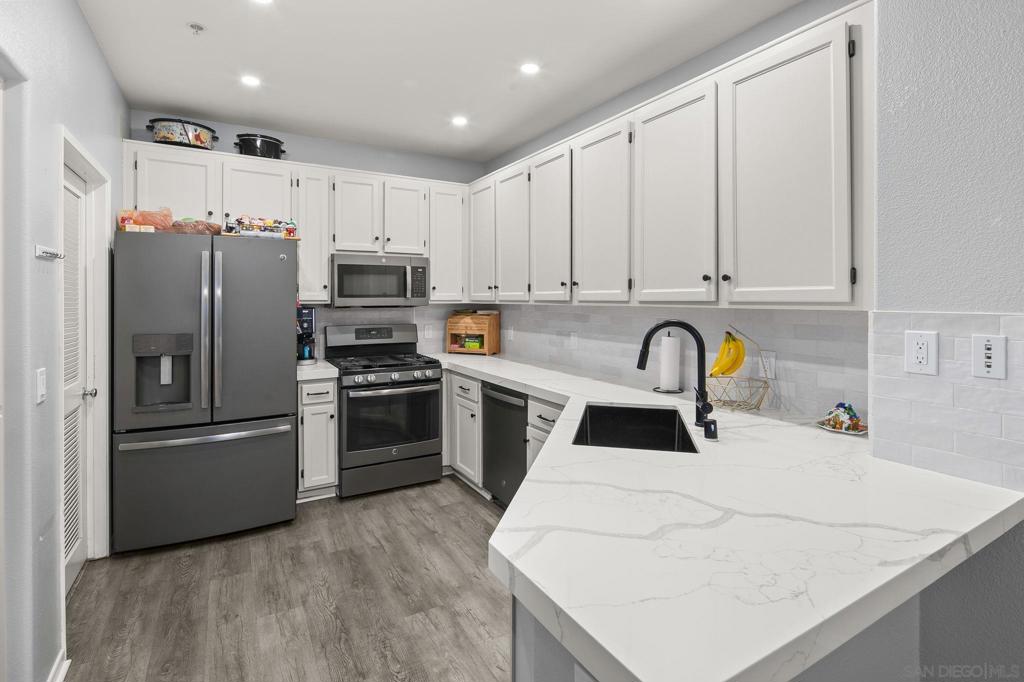 MLS #250045851SD image #7