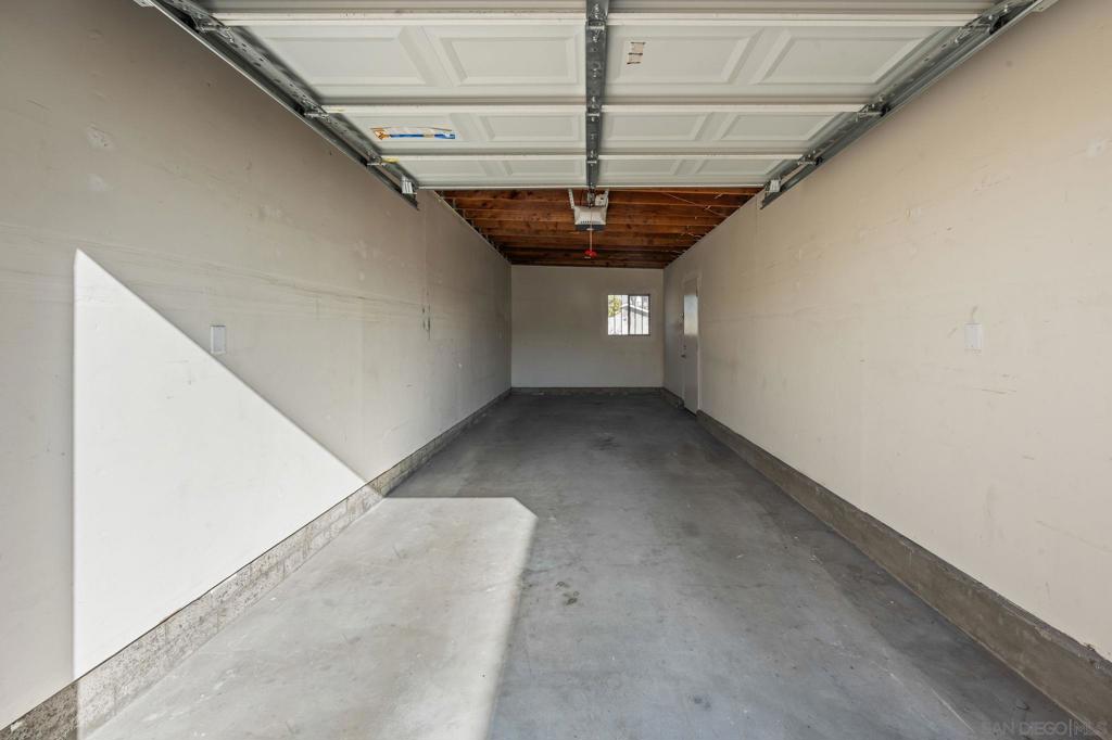 MLS #250045862SD image #38