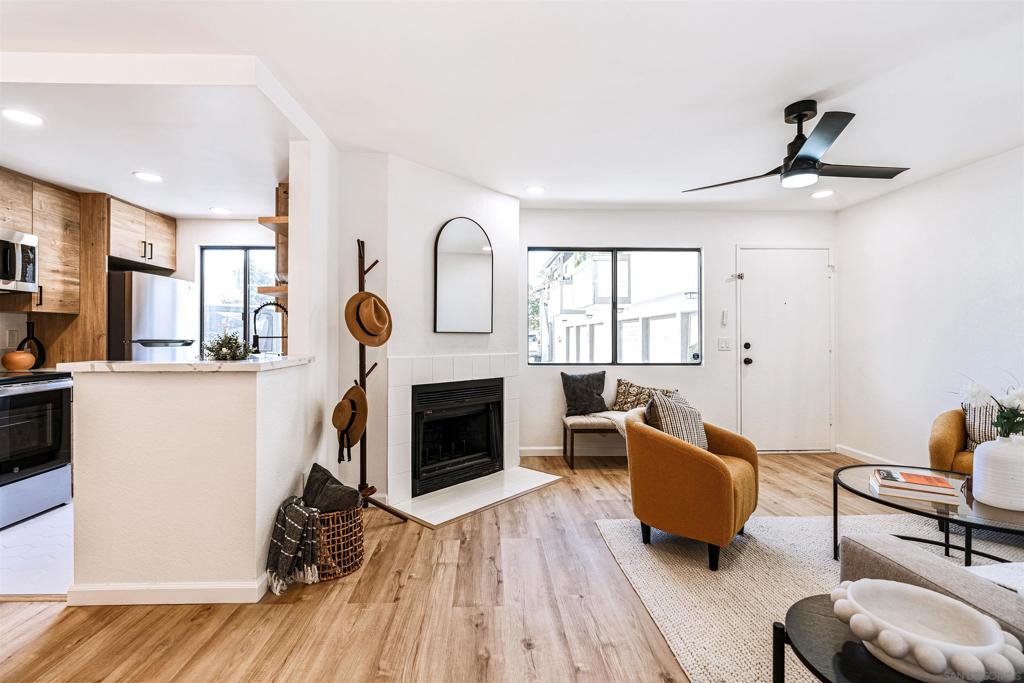 MLS #250045884SD image #15