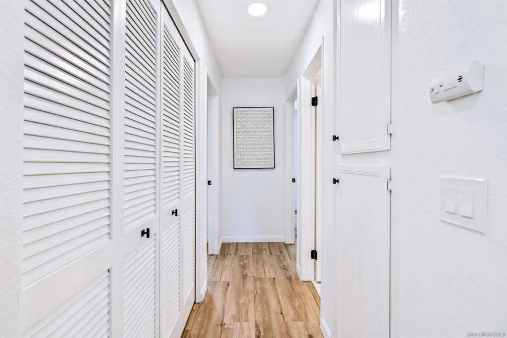 MLS #250045884SD image #16