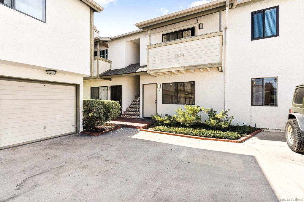 MLS #250045884SD image #2