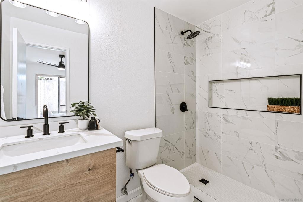 MLS #250045884SD image #20