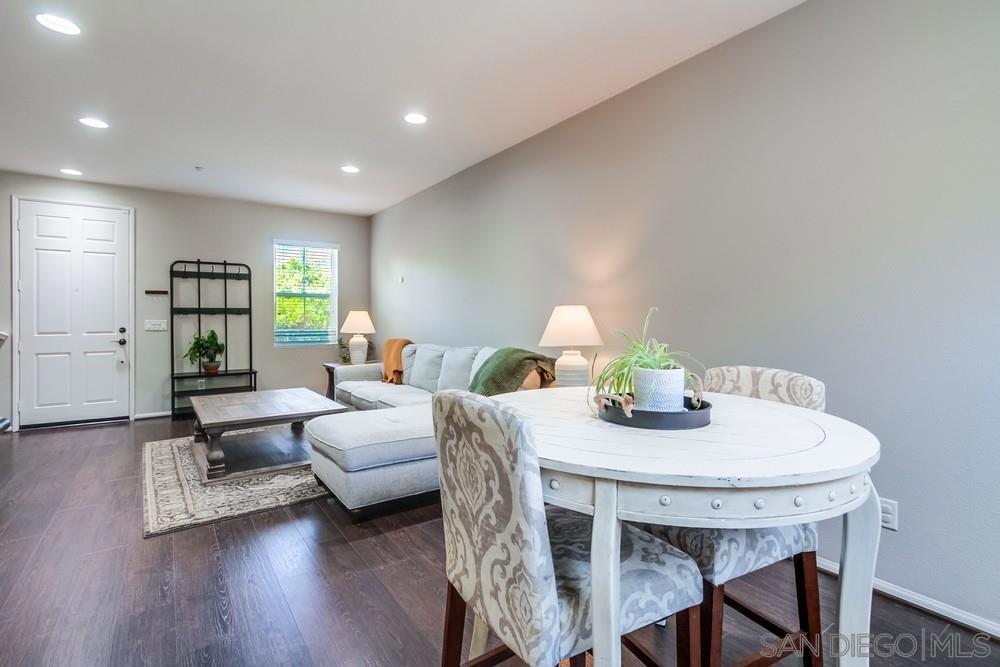 MLS #250045918SD image #13