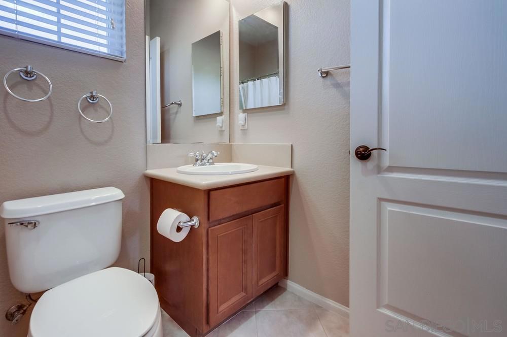 MLS #250045918SD image #27