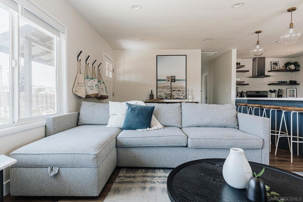 MLS #250045936SD image #15