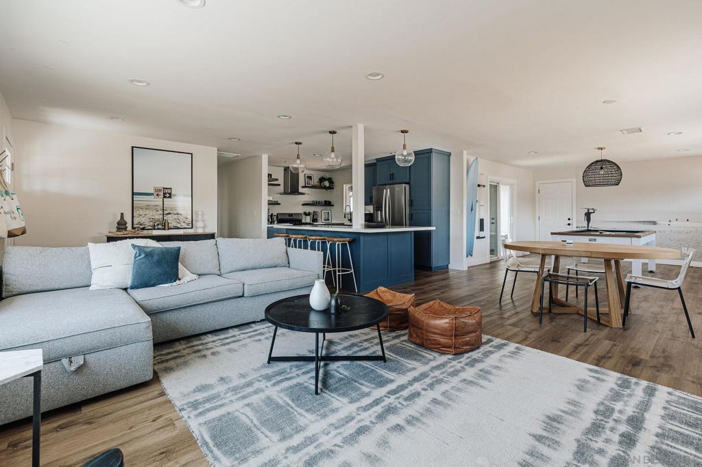 MLS #250045936SD image #16