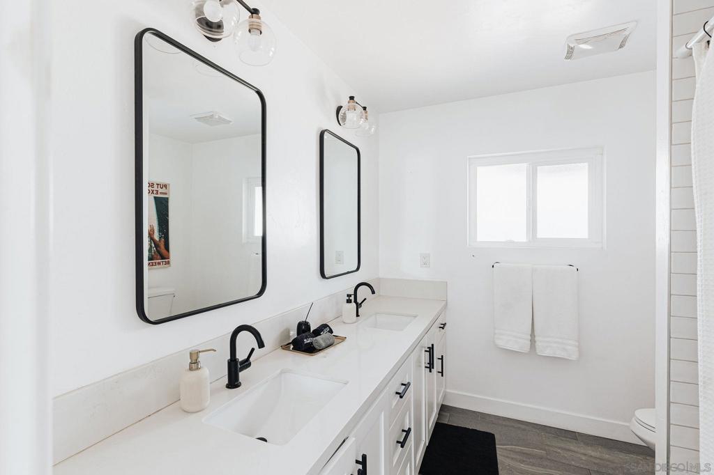 MLS #250045936SD image #17