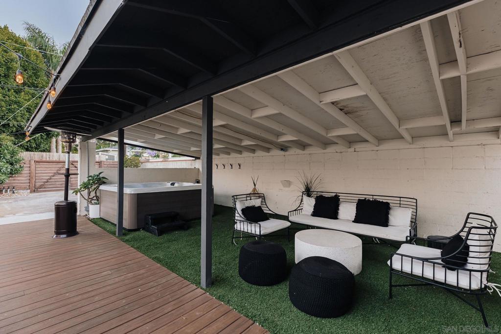 MLS #250045936SD image #36