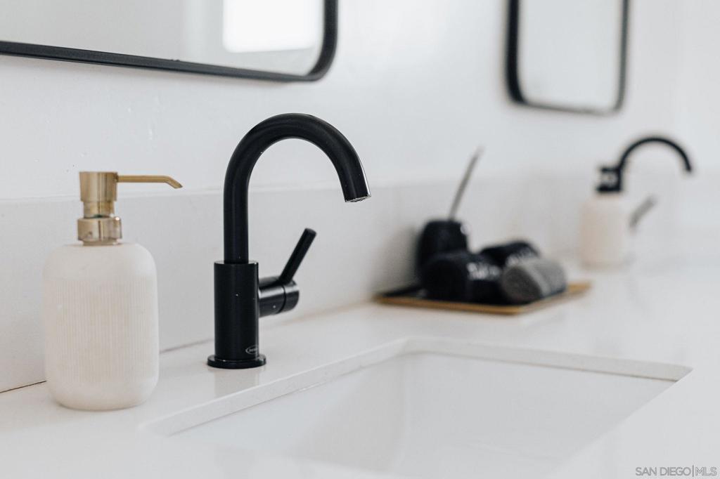 MLS #250045936SD image #65