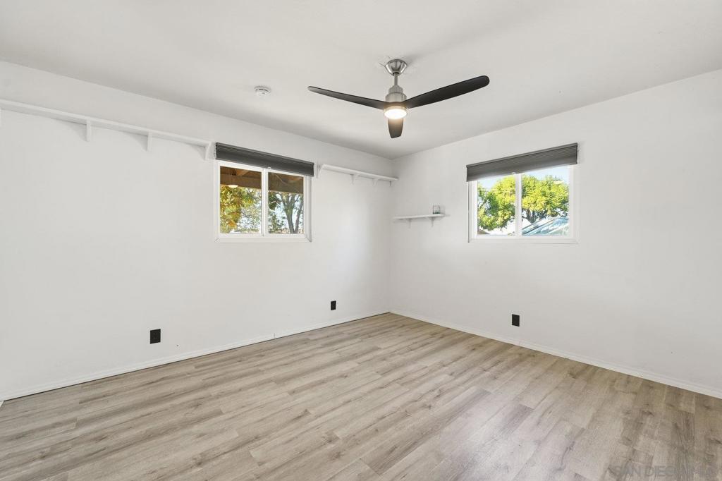 MLS #250045940SD image #12