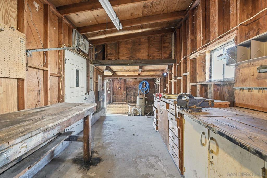 MLS #250045940SD image #26