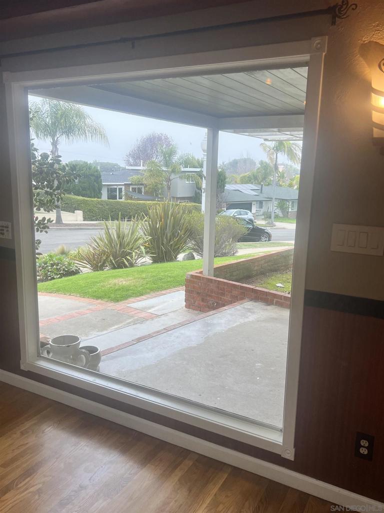 MLS #250045941SD image #25