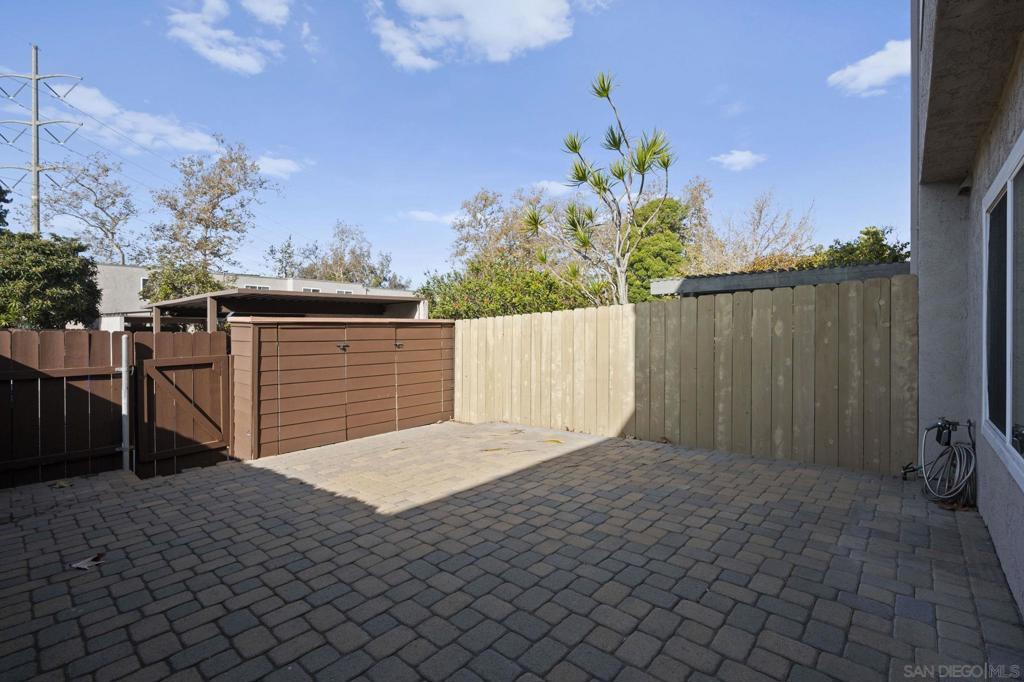 MLS #250045942SD image #24