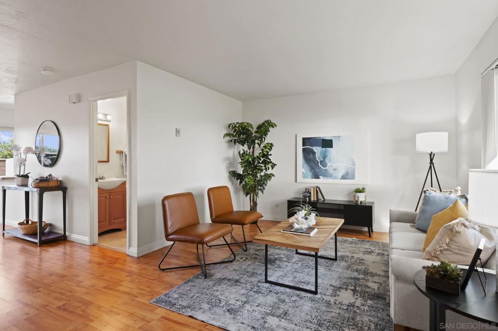 MLS #250045942SD image #3