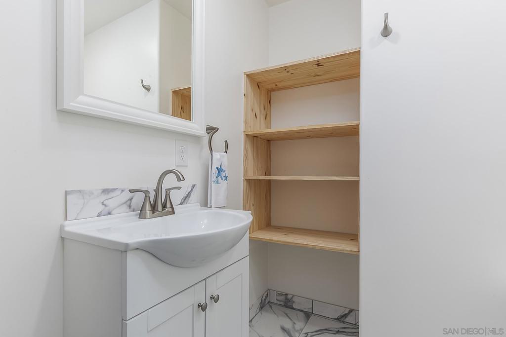 MLS #250045943SD image #58