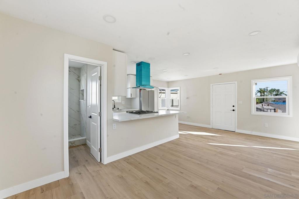 MLS #250045950SD image #25