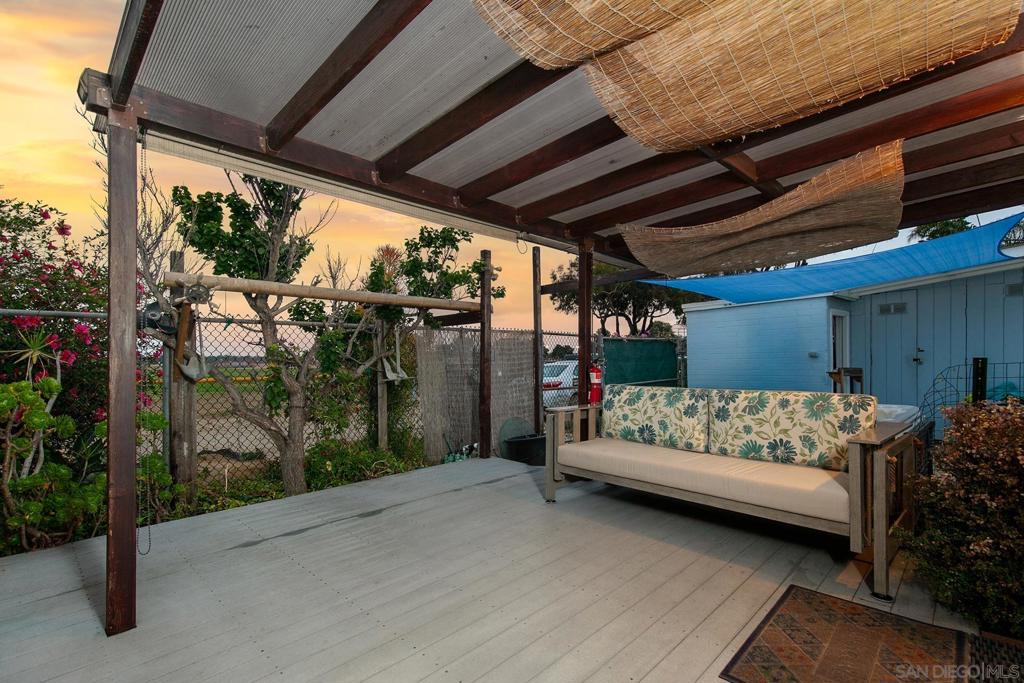 MLS #250045978SD image #19