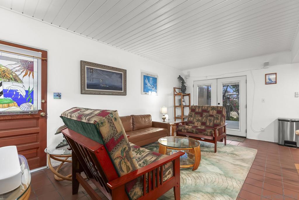 MLS #250045978SD image #3