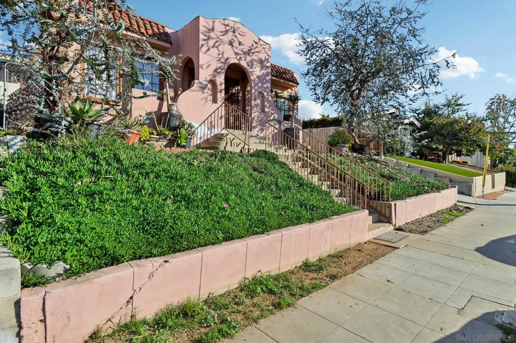 MLS #250046014SD image #17