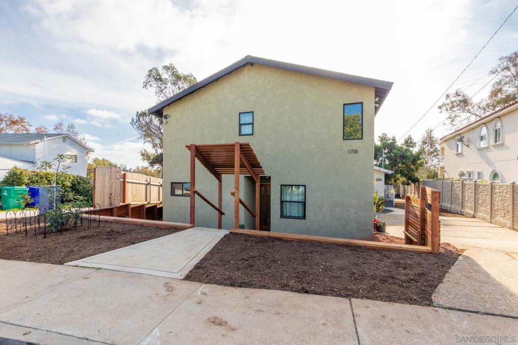 MLS #250046109SD image #22