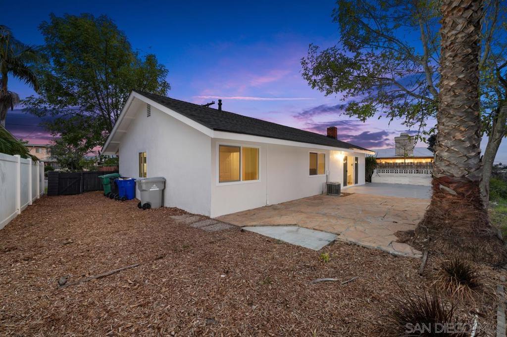 MLS #250046190SD image #13