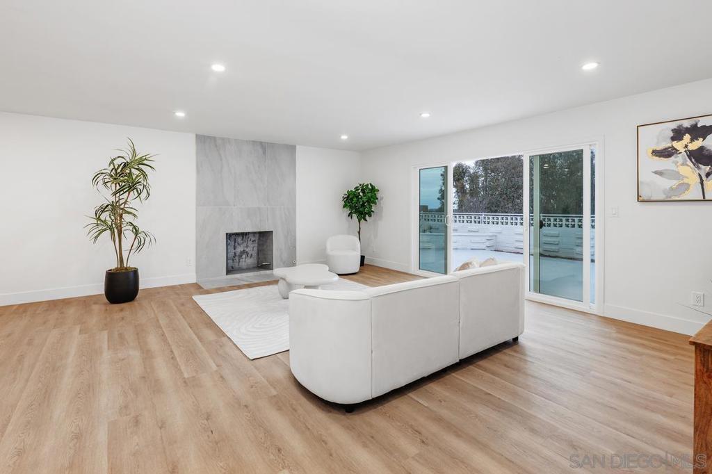 MLS #250046190SD image #5