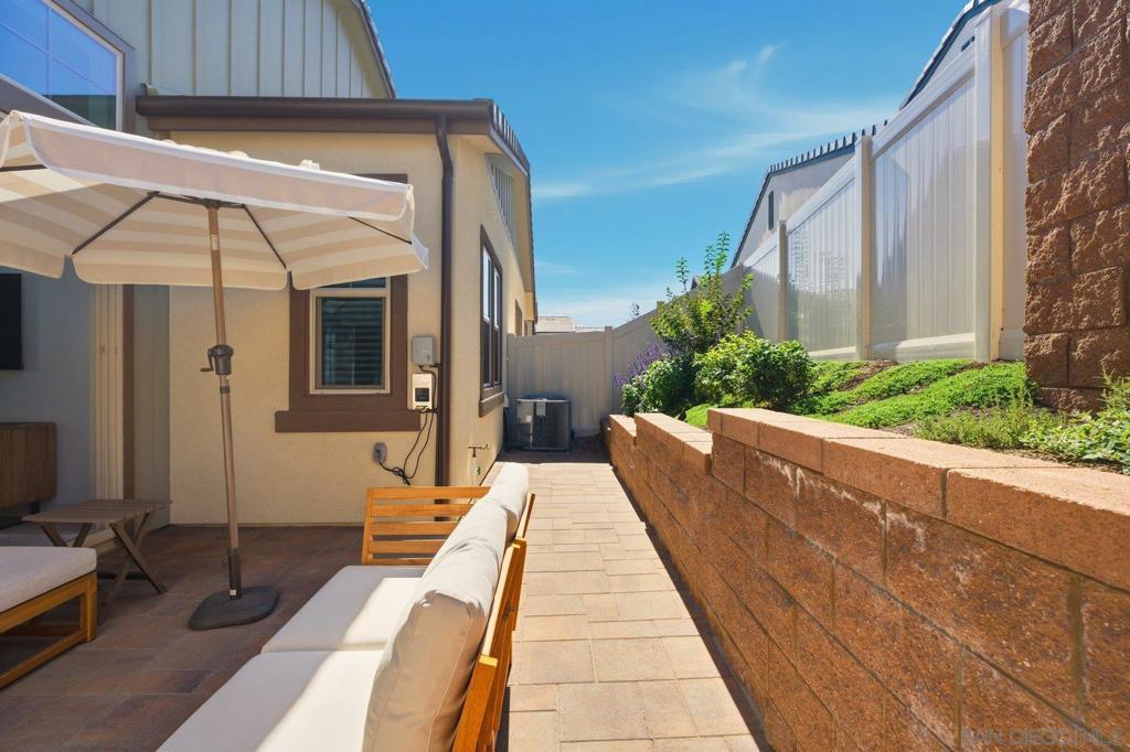 MLS #250046229SD image #28