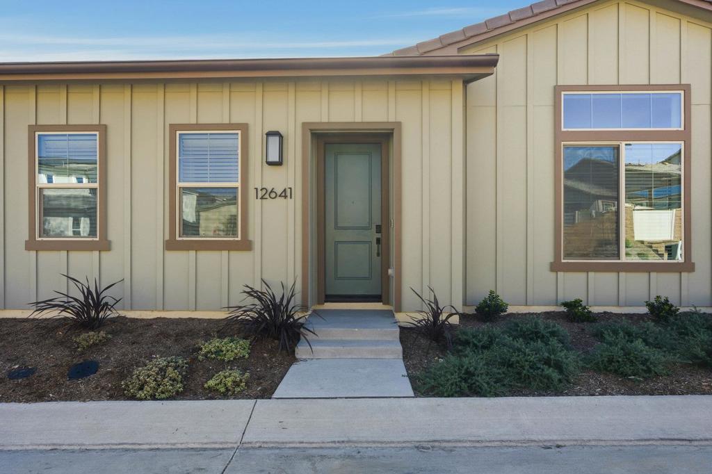 MLS #250046229SD image #3