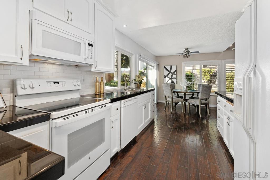 MLS #250046237SD image #15