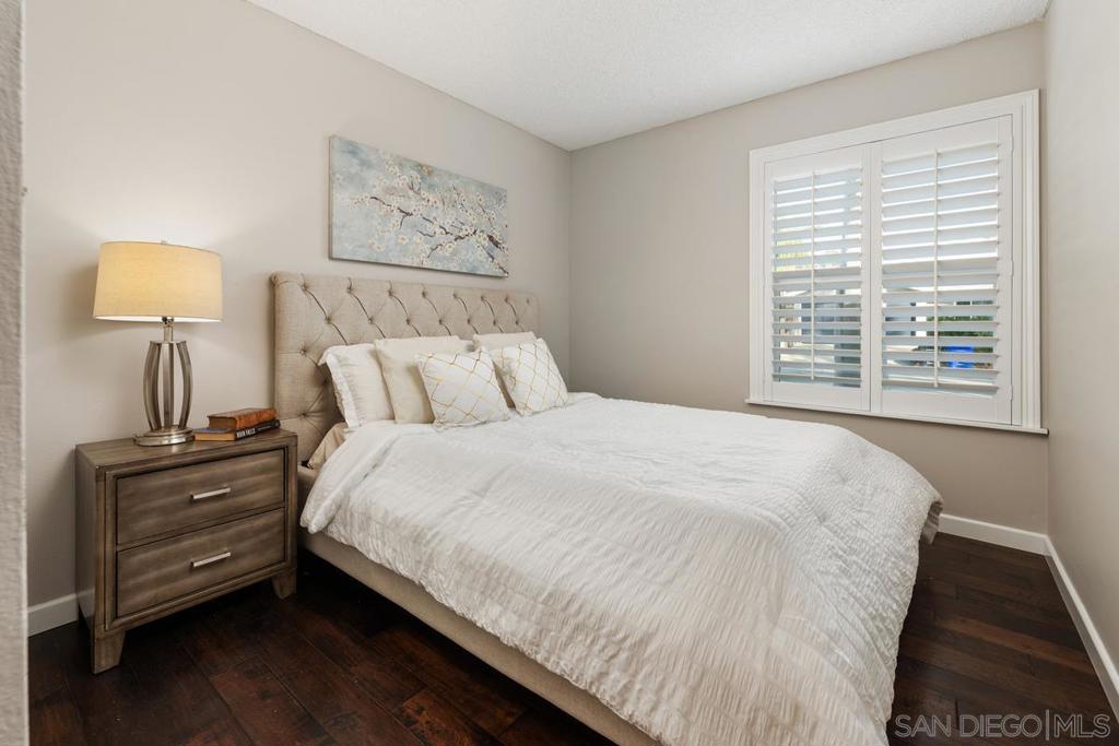 MLS #250046237SD image #22