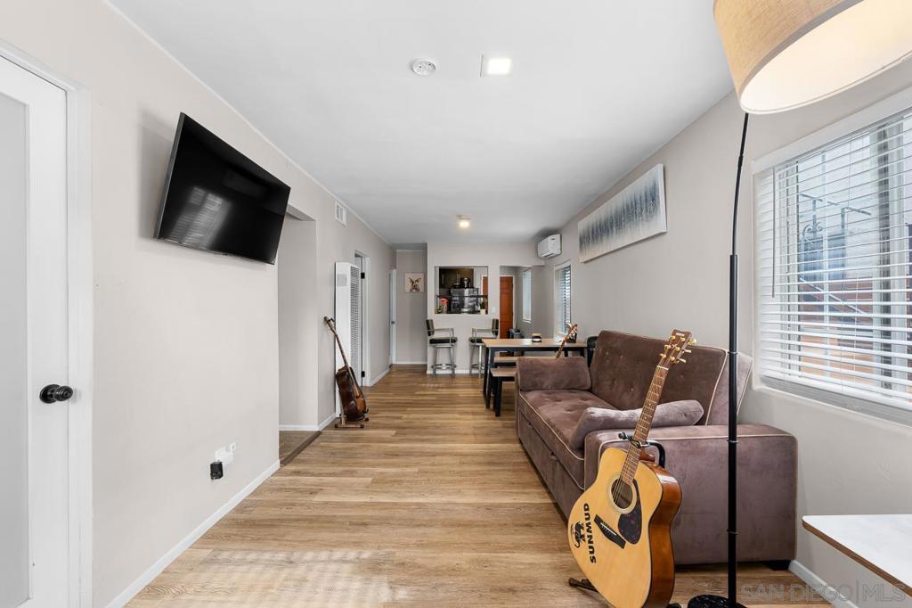 MLS #250046290SD image #4