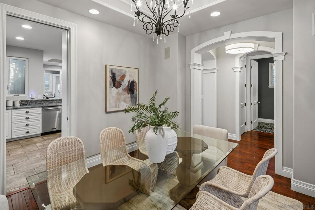 MLS #250046293SD image #11