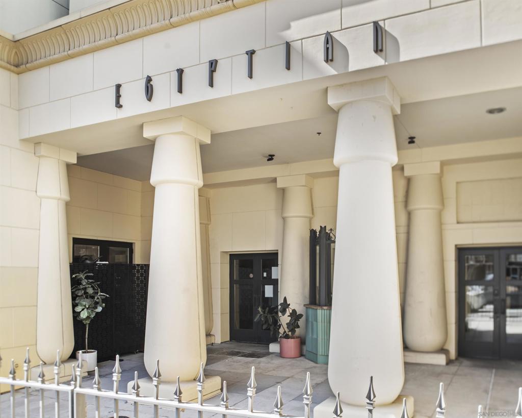 MLS #250046294SD image #17