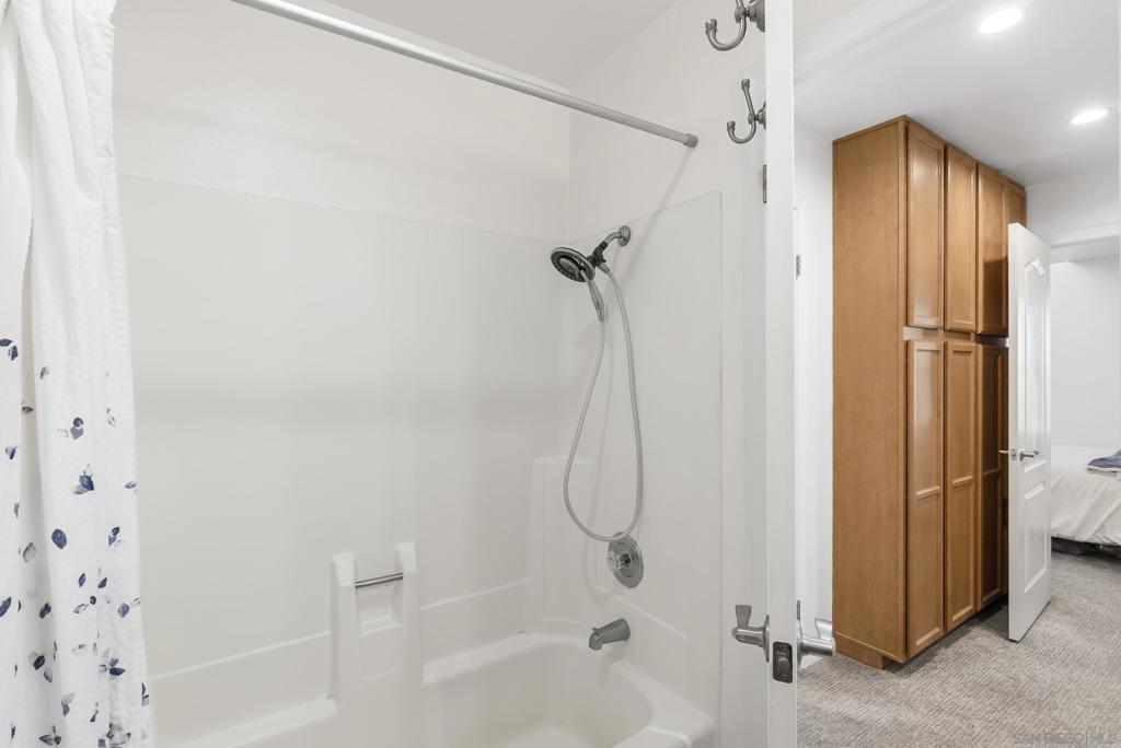 MLS #250046298SD image #20