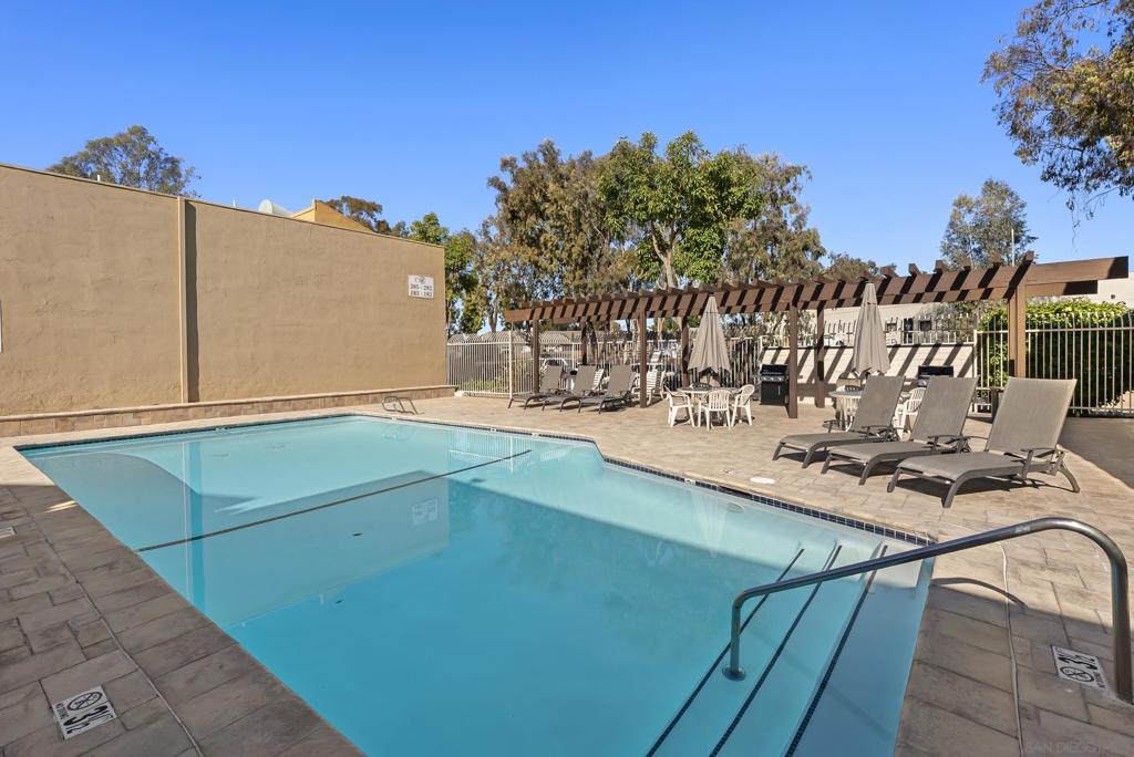 MLS #250046298SD image #23