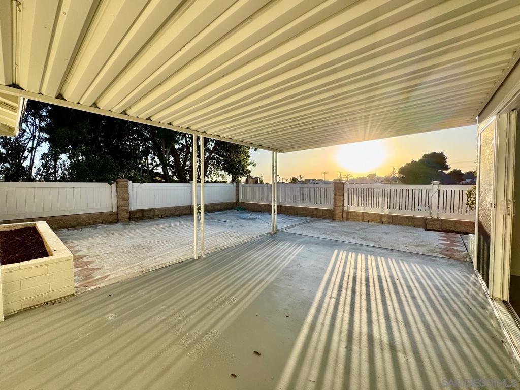 MLS #250046301SD image #1