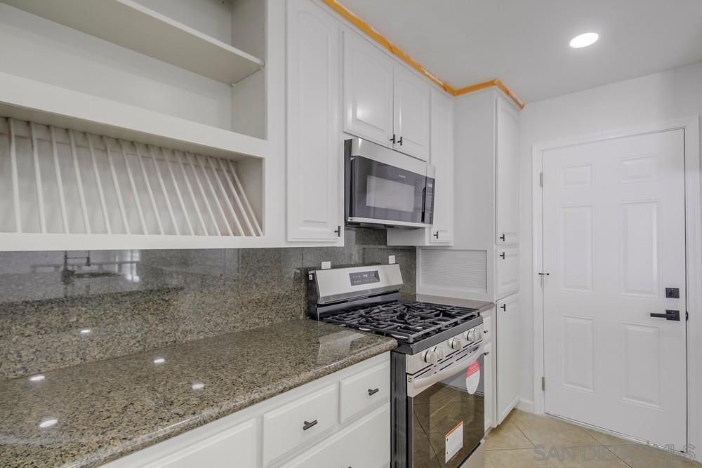 MLS #250046301SD image #13