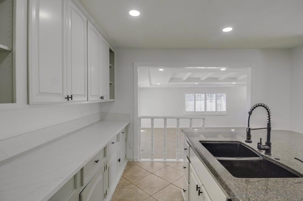 MLS #250046301SD image #14