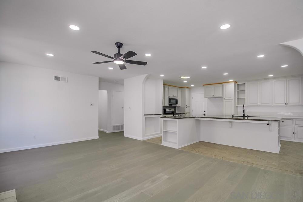 MLS #250046301SD image #22