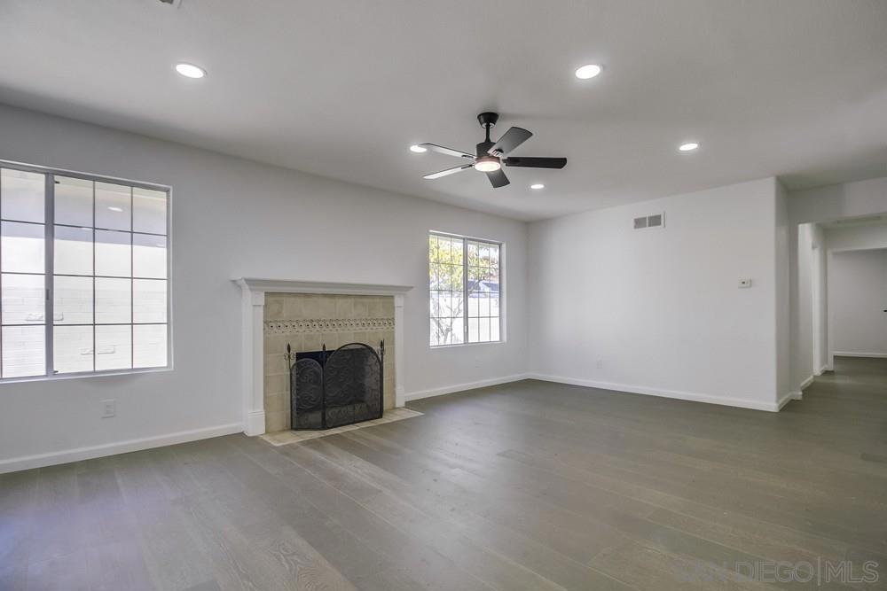 MLS #250046301SD image #29