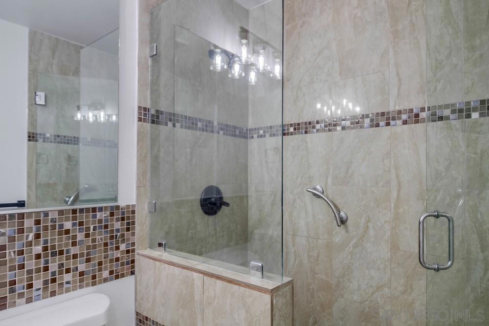 MLS #250046301SD image #34