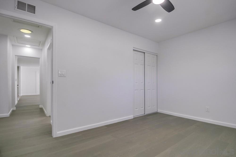 MLS #250046301SD image #37