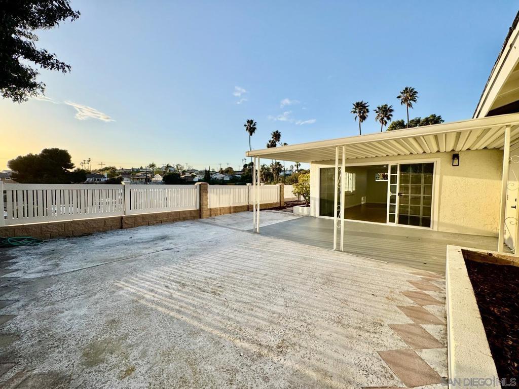 MLS #250046301SD image #44