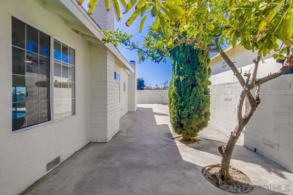 MLS #250046301SD image #51