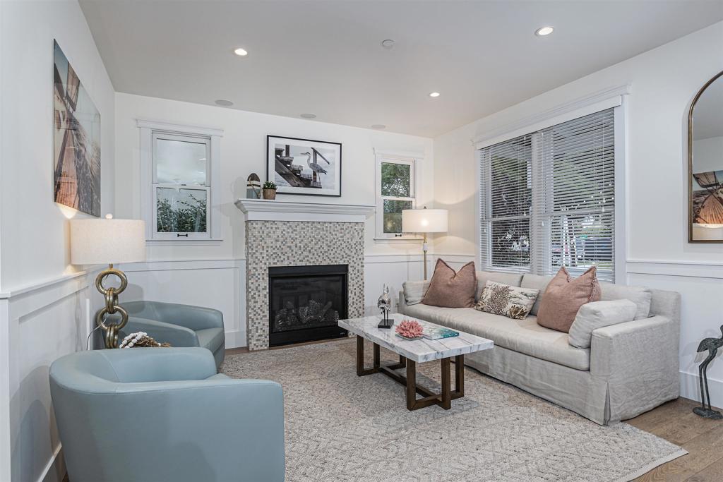 MLS #250046311SD image #2