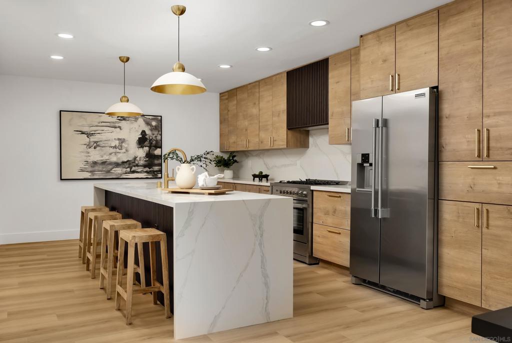 MLS #250046314SD image #16