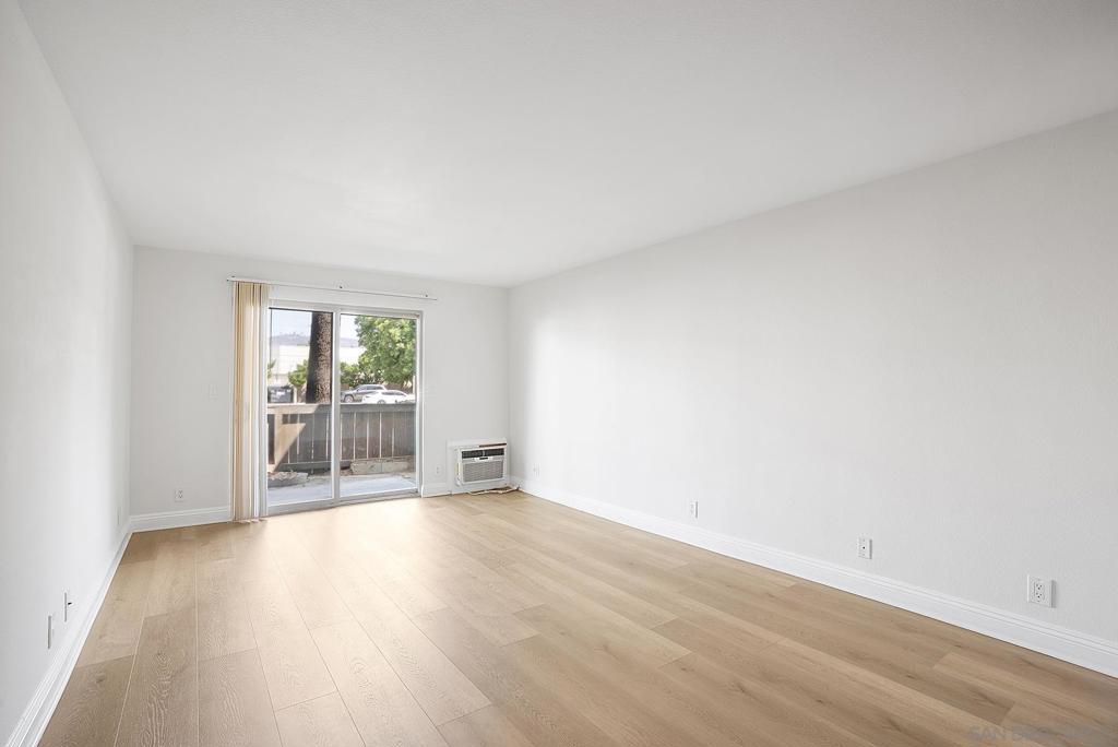 MLS #250046319SD image #12