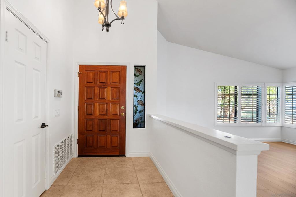 MLS #250046337SD image #5